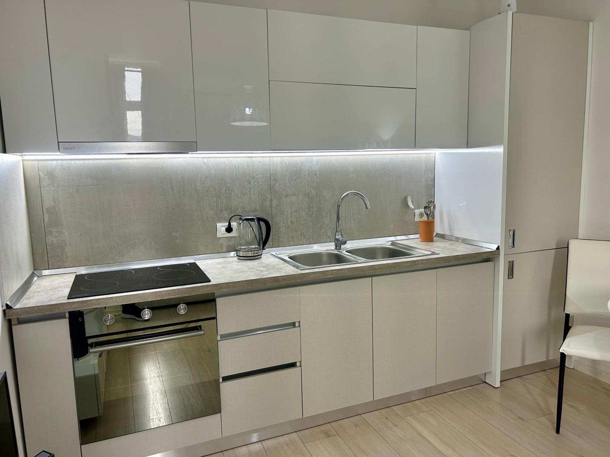 A&X Lovely And Central Apartment - 24H Self Check-In Τίρανα Εξωτερικό φωτογραφία