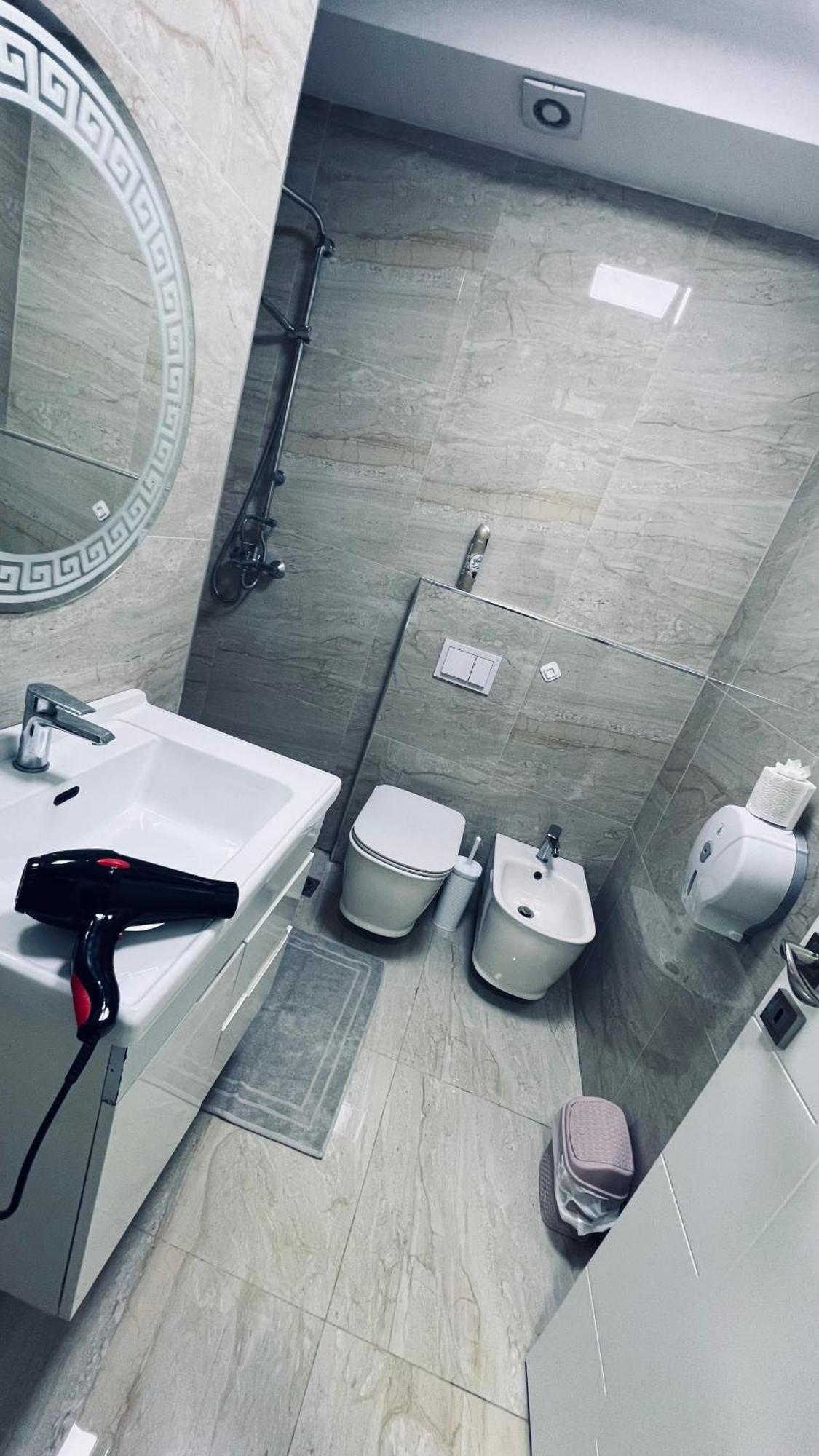 A&X Lovely And Central Apartment - 24H Self Check-In Τίρανα Εξωτερικό φωτογραφία